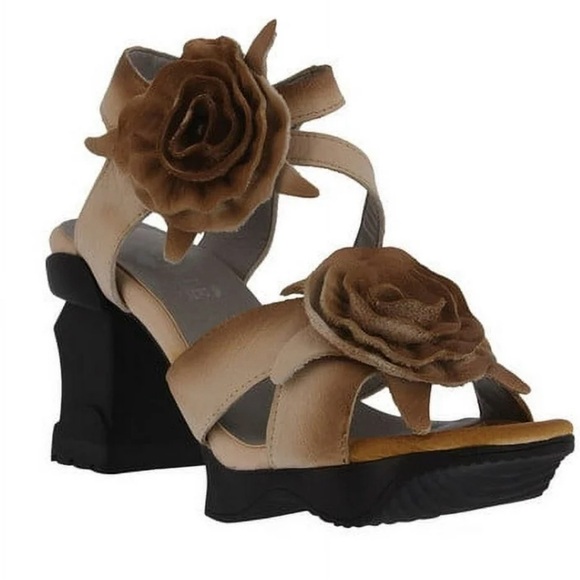 L’Artiste Ankle strap sandals Leather - Picture 11 of 13